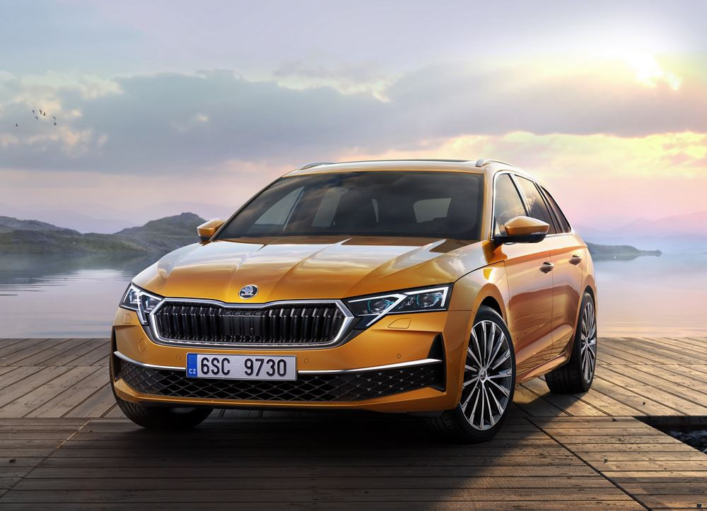 La quatrième génération moderne de la Skoda Octavia Combi bénéficie d'une mise à jour