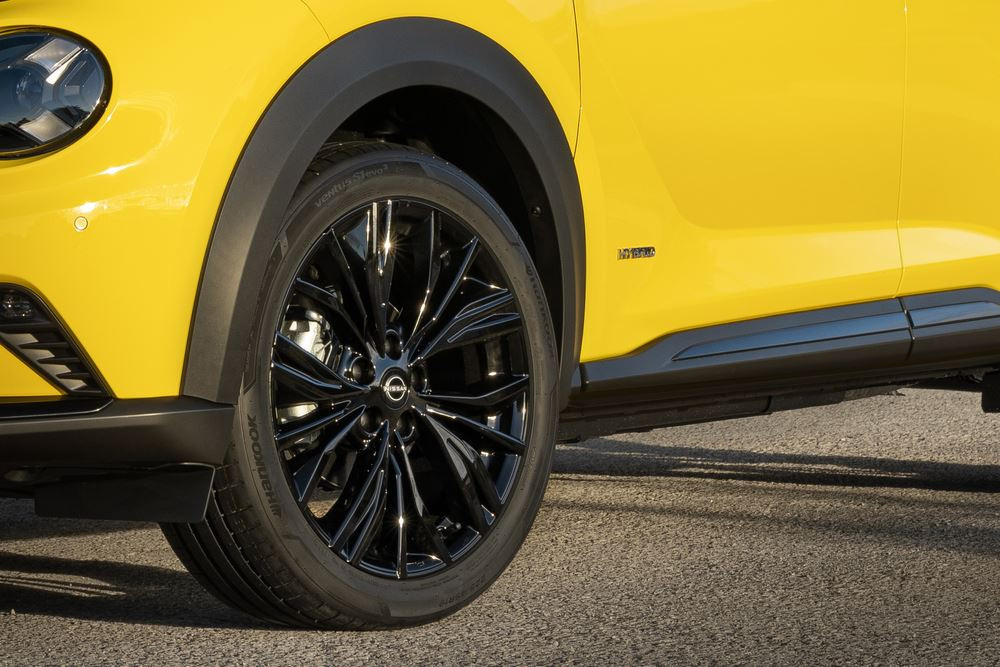 Le crossover urbain Nissan Juke bénéficie d'une légère mise à jour