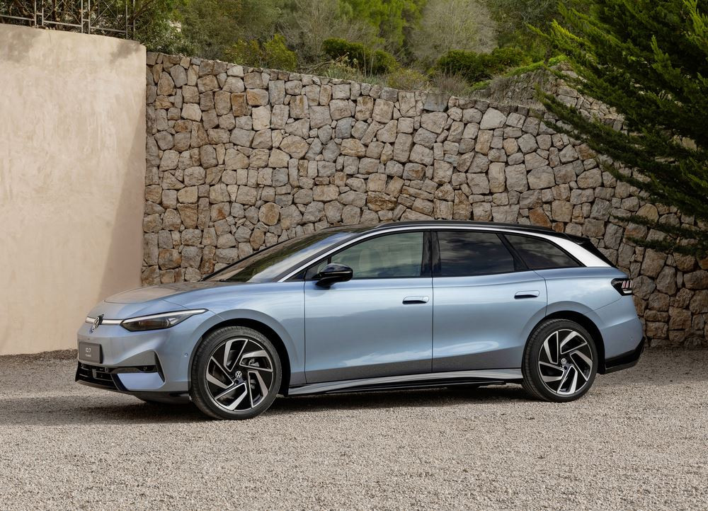 Le grand break électrique Volkswagen ID.7 Tourer vise une autonomie jusqu'à 685 km