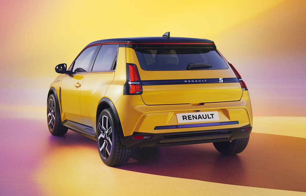 La Renault 5 E-Tech electric entend devenir la citadine de référence de la transition électrique