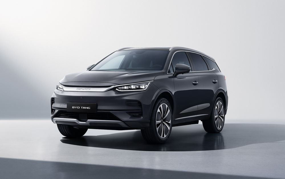 Le SUV électrique 7 places à traction intégrale Byd Tang affiche une autonomie jusqu'à 530 km