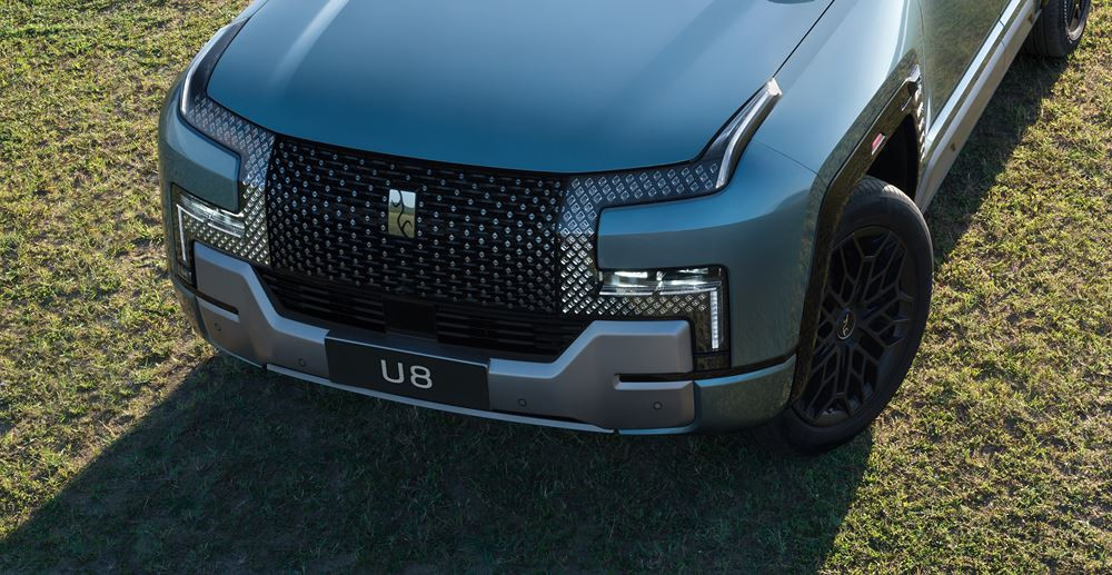 Le SUV Yangwang U8 revendique des performances tout-terrain extrêmes