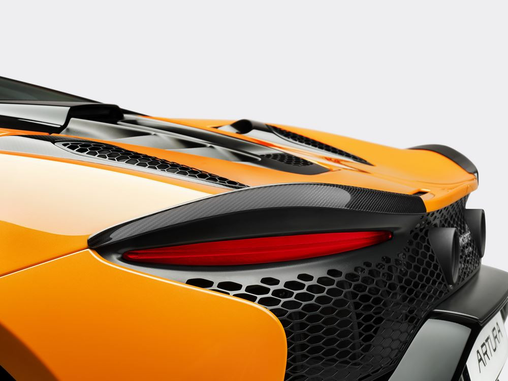 La supercar décapotable hybride McLaren Artura Spider développe 700 ch et 720 Nm de couple