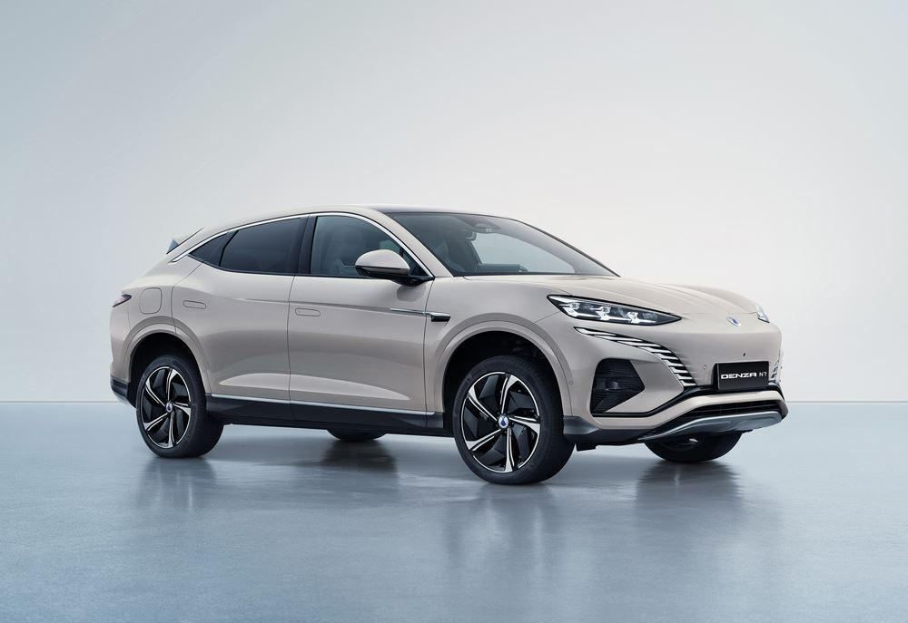 Le salon international de l'automobile de Genève 2024 s'apparente à une exposition franco-chinoise