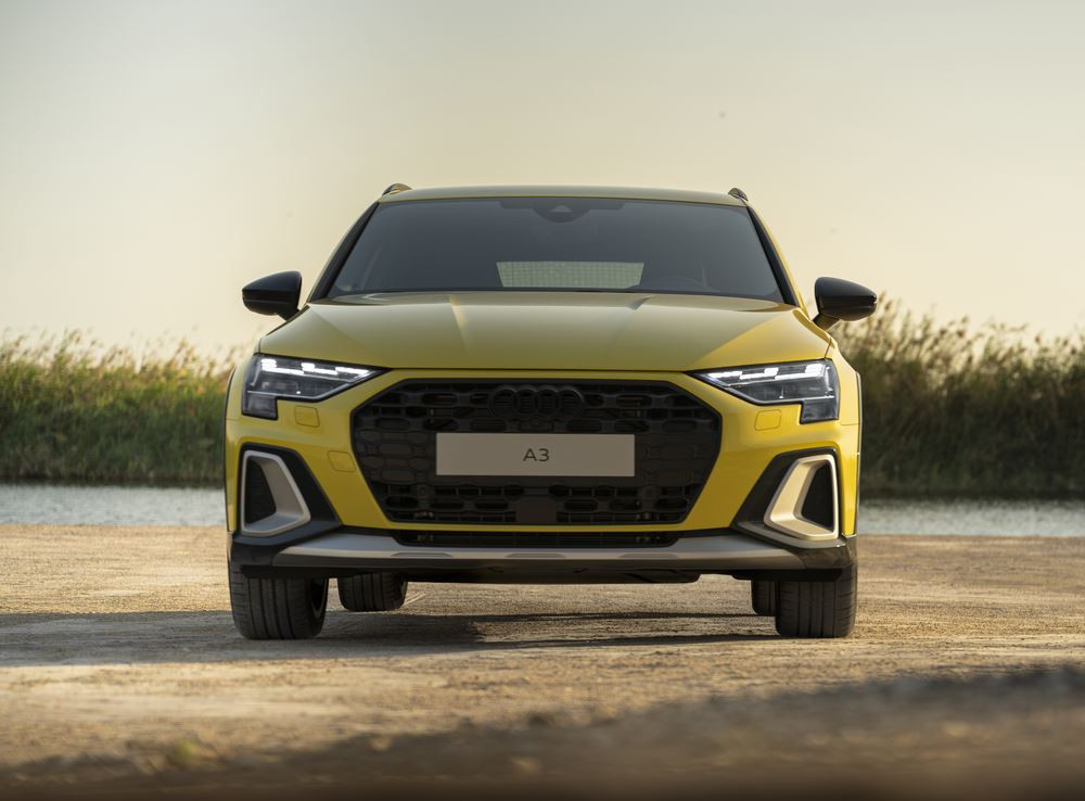 L'Audi A3 allstreet affiche un look tout-terrain distinctif