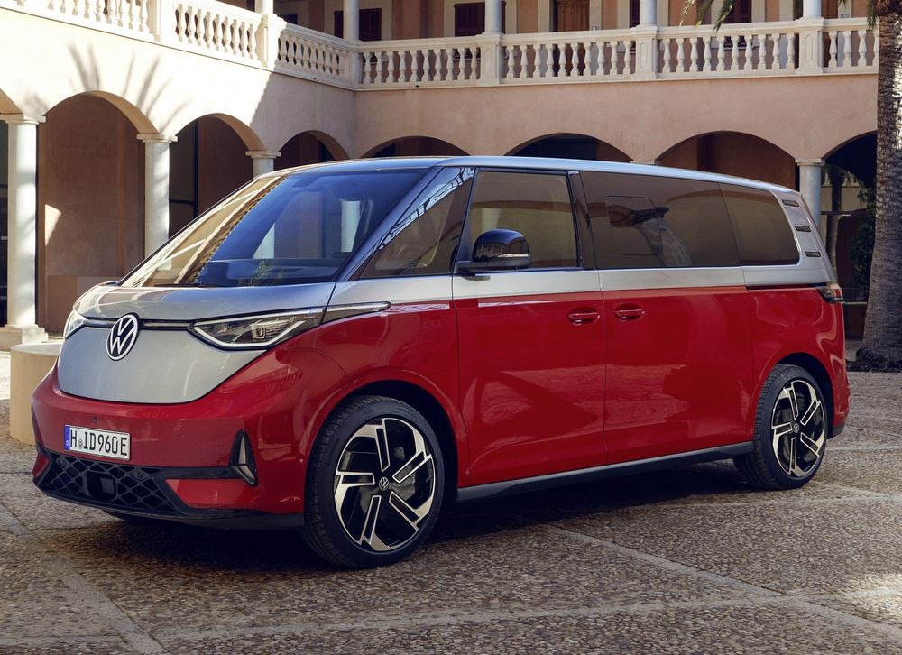 Le combi Volkswagen ID. Buzz s'offre une déclinaison GTX de 340 ch