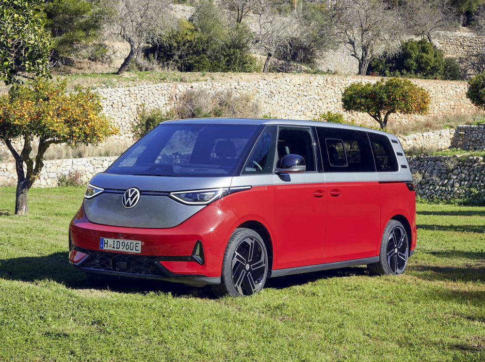 Le combi Volkswagen ID. Buzz s'offre une déclinaison GTX de 340 ch