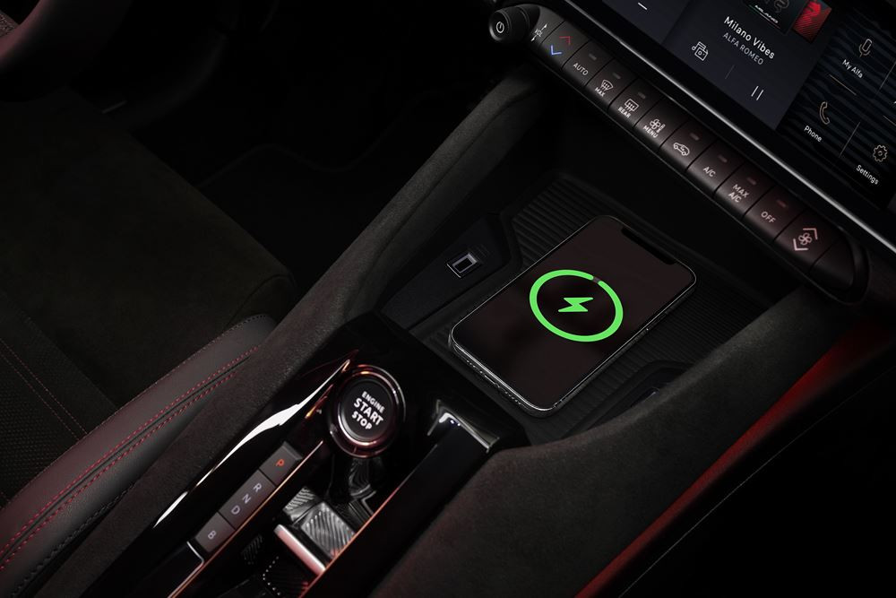 Le SUV urbain Milano réintroduit la sportivité propre à Alfa Romeo dans le segment B