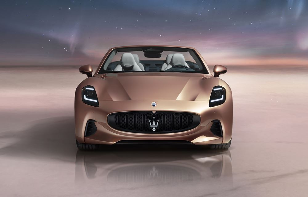 La Maserati GranCabrio Folgore adopte un système de propulsion électrique à batterie
