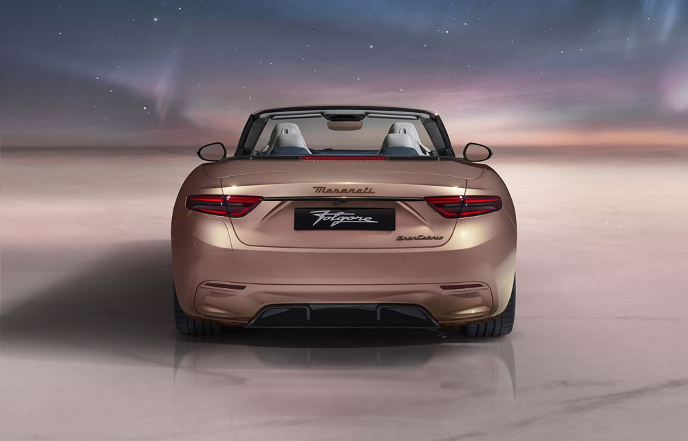 La Maserati GranCabrio Folgore adopte un système de propulsion électrique à batterie