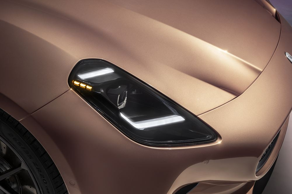 La Maserati GranCabrio Folgore adopte un système de propulsion électrique à batterie