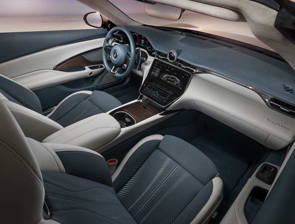 La Maserati GranCabrio Folgore adopte un système de propulsion électrique à batterie