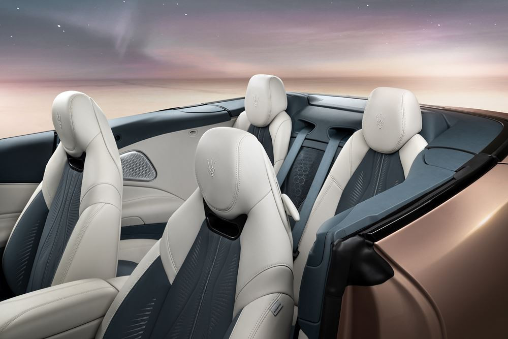 La Maserati GranCabrio Folgore adopte un système de propulsion électrique à batterie