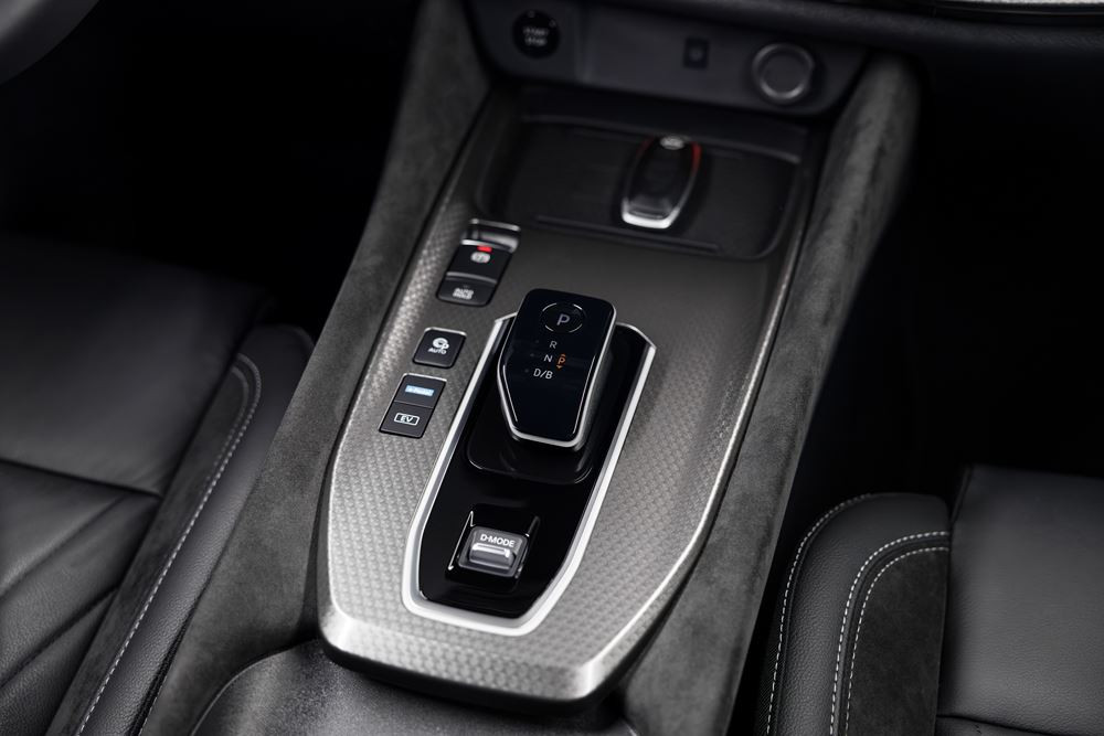La troisième génération du crossover Nissan Qashqai bénéficie d'un design extérieur revu