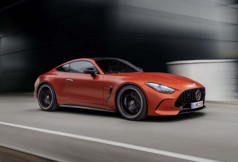 Le Mercedes-AMG GT 63 S E Performance de 816 ch accélère de 0 à 100 km/h en 2,8 secondes