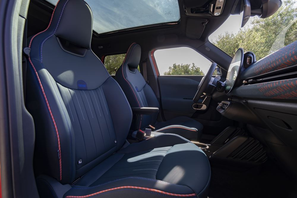 Le crossover électrique Mini Aceman de quatre mètres offre cinq sièges et un coffre de 300 litres