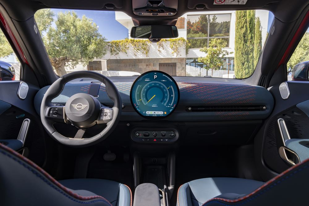 Le crossover électrique Mini Aceman de quatre mètres offre cinq sièges et un coffre de 300 litres