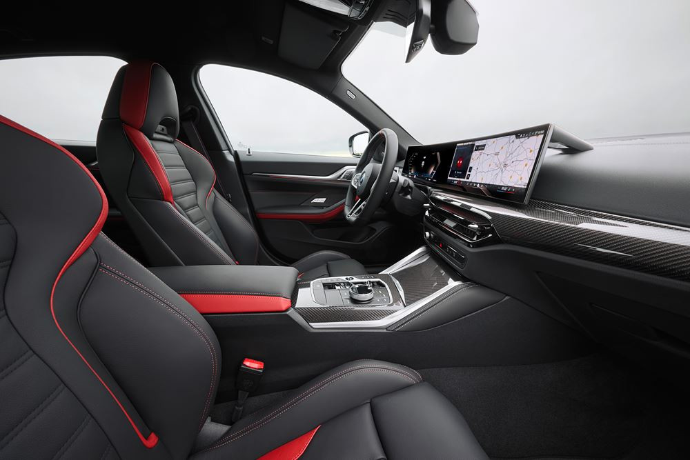 Le coupé à quatre portes électrique BMW i4 s'offre une mise à jour