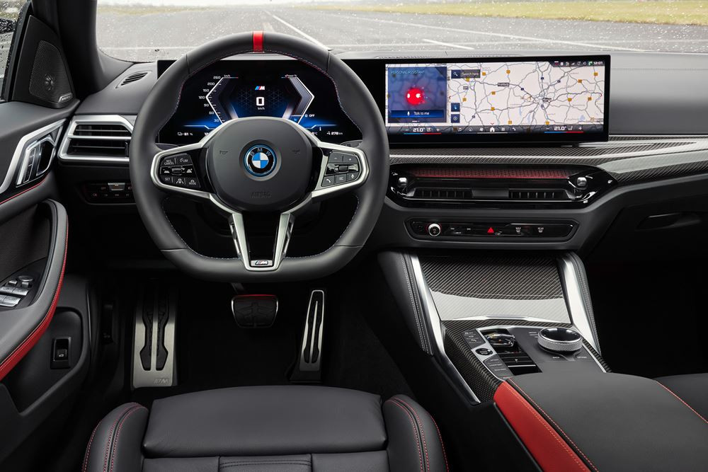 Le coupé à quatre portes électrique BMW i4 s'offre une mise à jour
