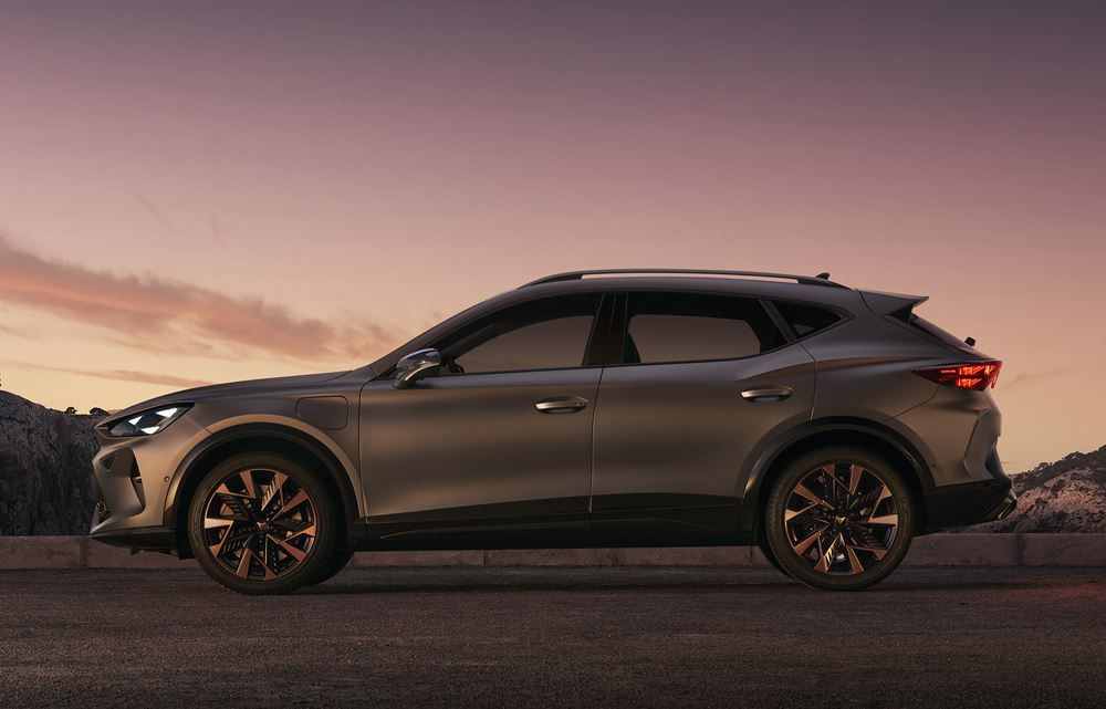 Le SUV coupé compact Cupra Formentor adopte le nouveau langage de design de la marque espagnole