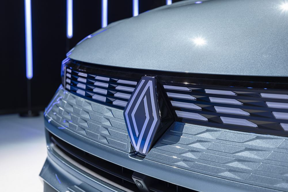 Le véhicule compact polyvalent Renault Symbioz revendique l'ADN des voitures à vivre