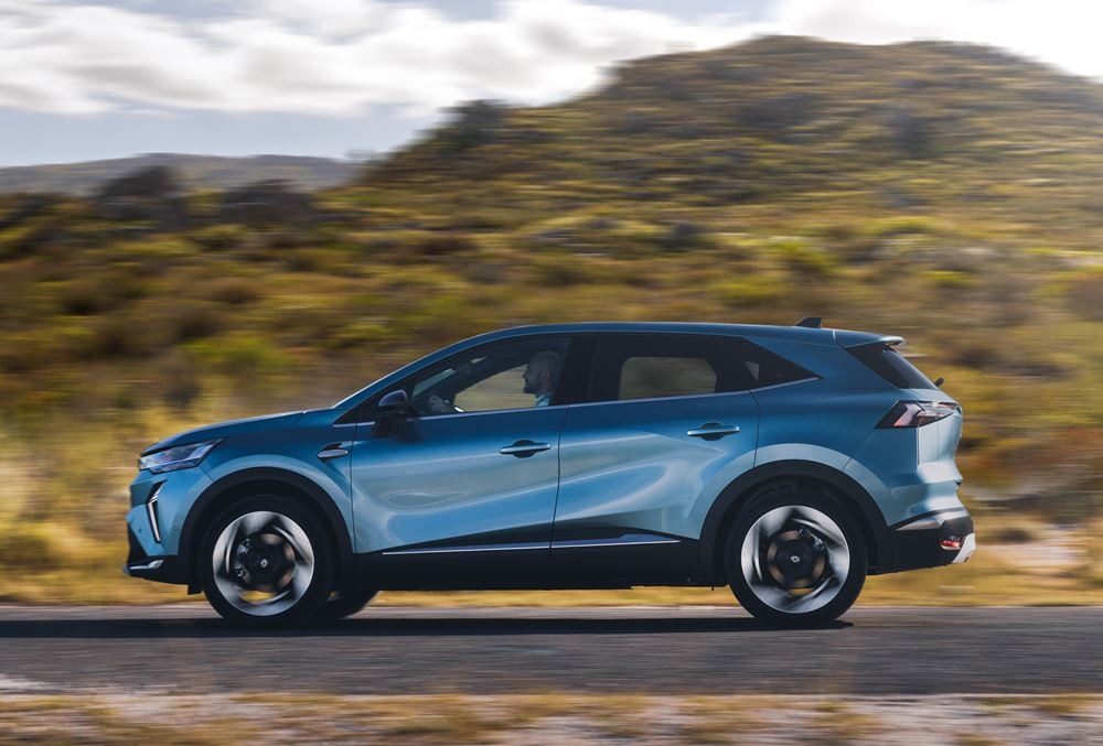 Le véhicule compact polyvalent Renault Symbioz revendique l'ADN des voitures à vivre