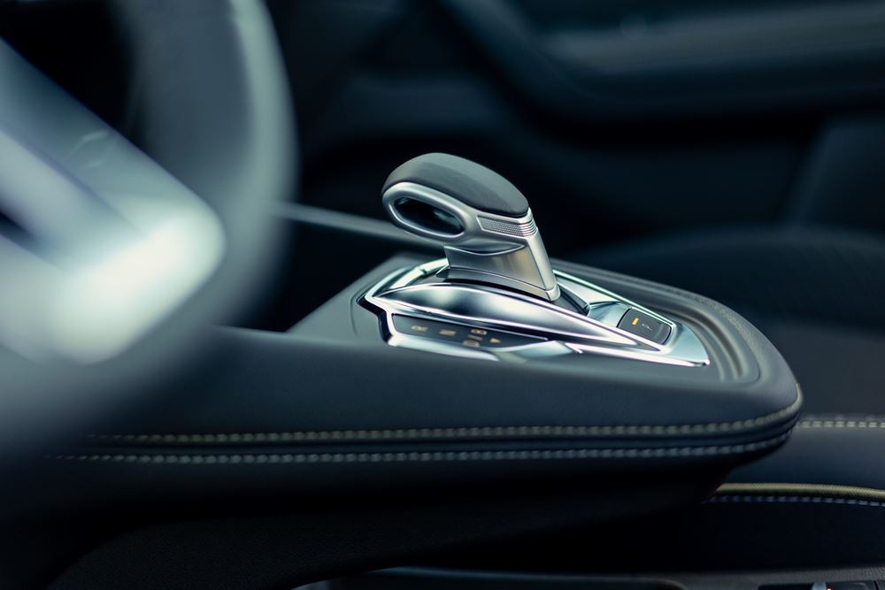 Le véhicule compact polyvalent Renault Symbioz revendique l'ADN des voitures à vivre