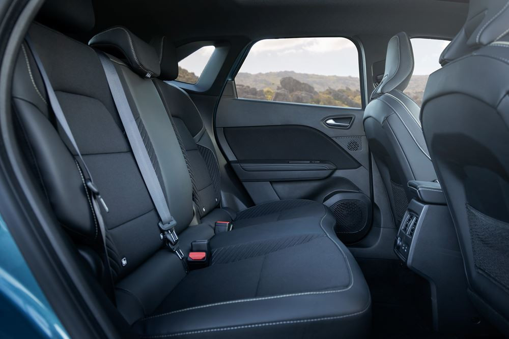 Le véhicule compact polyvalent Renault Symbioz revendique l'ADN des voitures à vivre