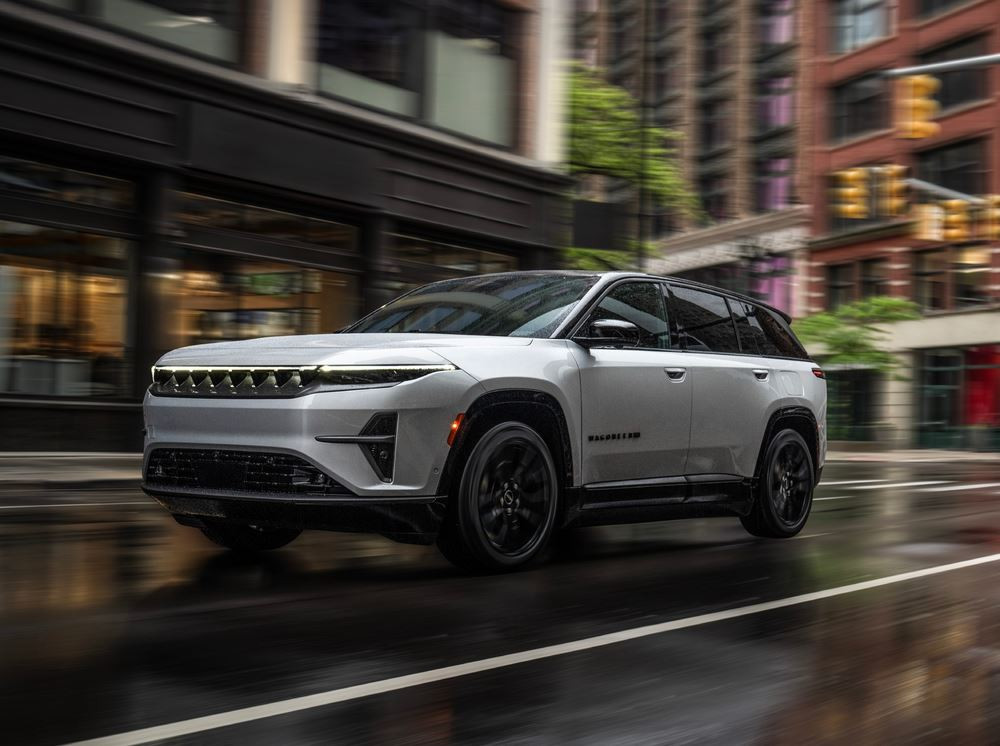 La Jeep Wagoneer S électrique affiche une autonomie d'environ 480 km