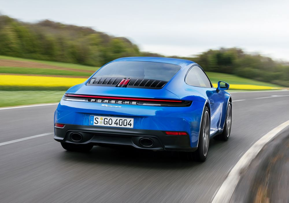 La Porsche 911 Coupé bénéficie de modifications ciblées pour améliorer l'aérodynamisme et les performances