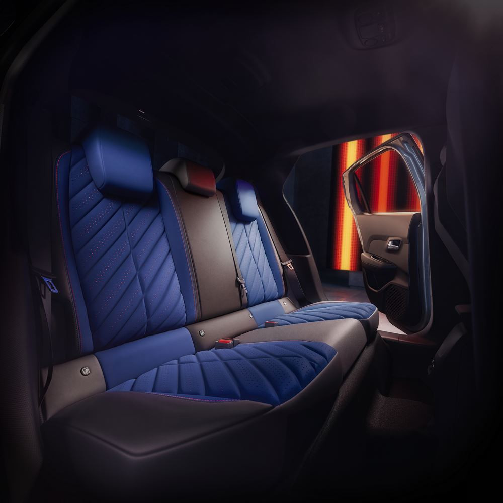 La version hautes performances HF de la Lancia Ypsilon électrique développe 240 ch