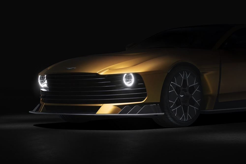 La supercar Aston Martin Valiant embarque un bloc V12 de 745 ch