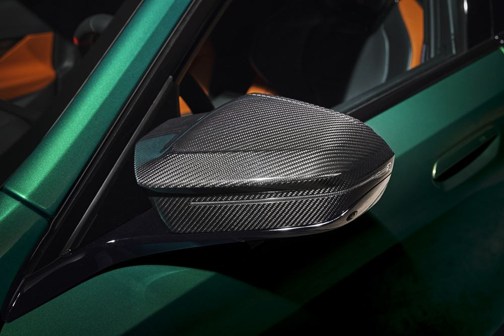 La berline hautes performances électrifiée BMW M5 embarque une motorisation M Hybrid de 727 ch
