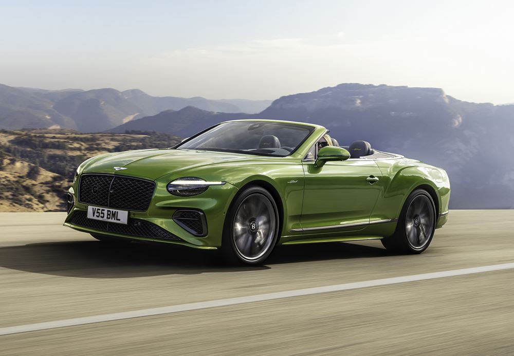 Le cabriolet Bentley Continental GTC Speed embarque un groupe motopropulseur hybride de 782 ch
