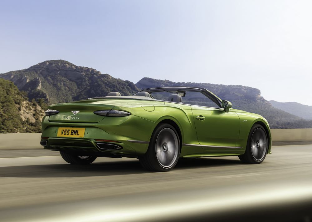Le cabriolet Bentley Continental GTC Speed embarque un groupe motopropulseur hybride de 782 ch