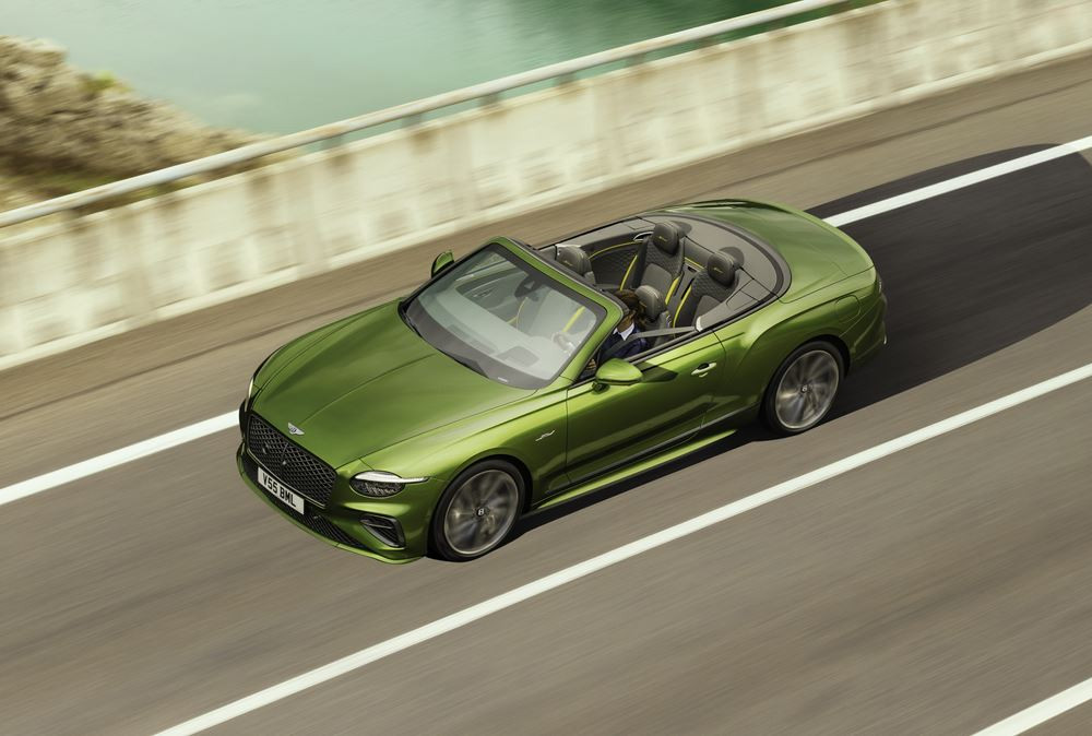 Le cabriolet Bentley Continental GTC Speed embarque un groupe motopropulseur hybride de 782 ch