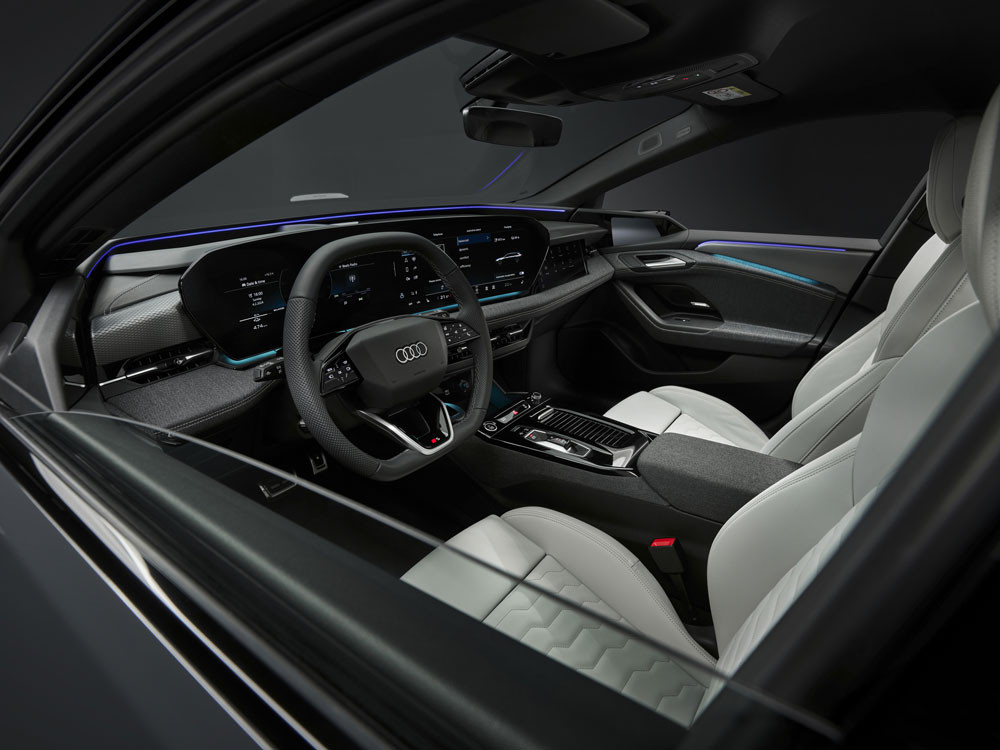 L’Audi A6 Avant e-tron se caractérise par une ligne de toit plate avec un montant D incliné vers l'avant