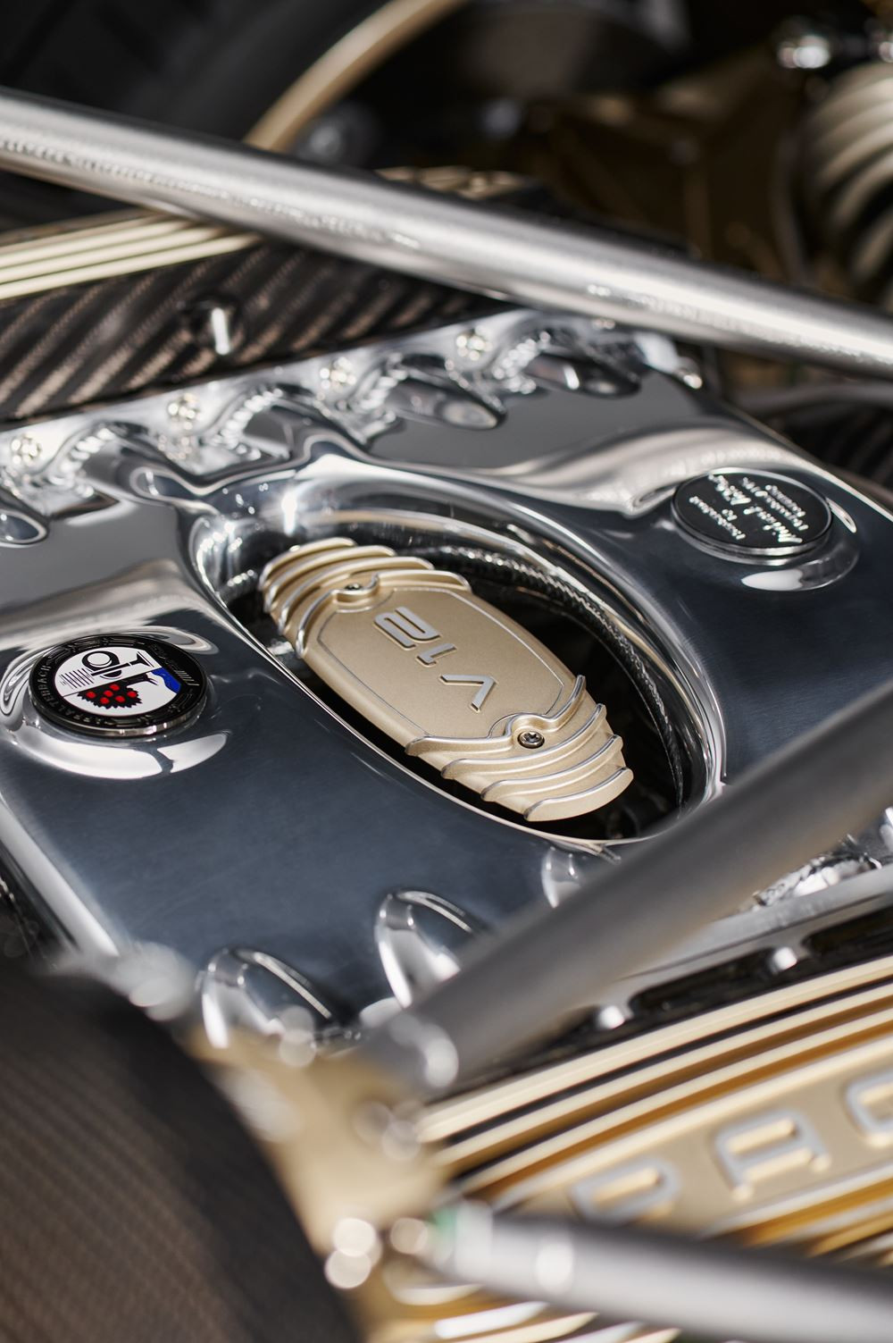 L'hypercar Pagani Utopia Roadster embarque un V12 biturbo Mercedes-AMG 6 litres de 864 ch