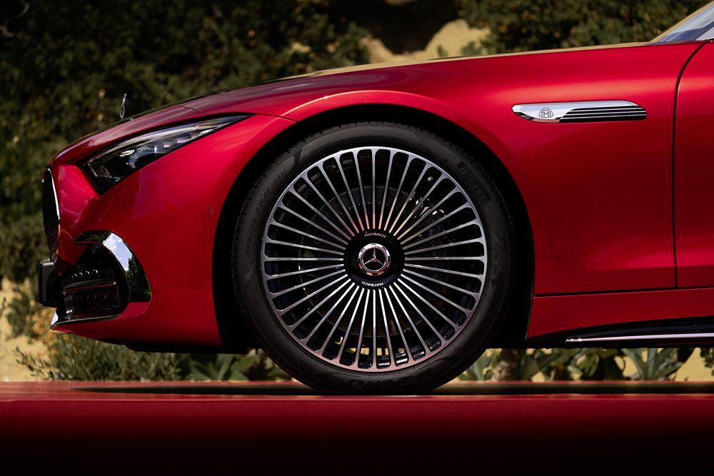 La Mercedes-Maybach décapotable SL 680 est le modèle le plus sportif de l'histoire de la marque Maybach