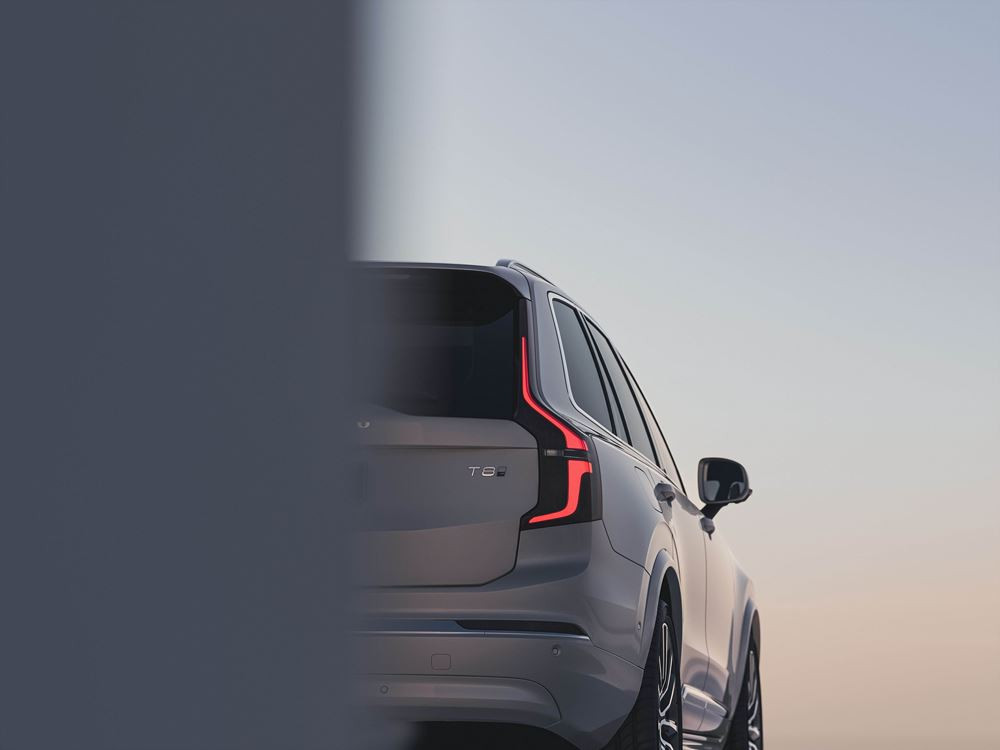 Le Volvo XC90 sept places affiche un design extérieur plus contemporain