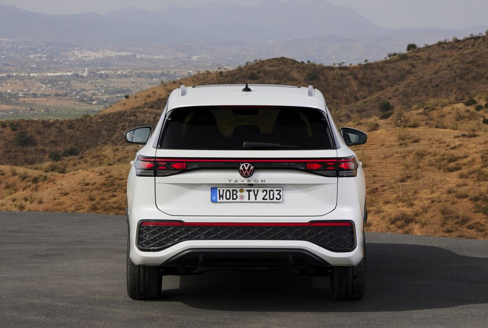 Le SUV polyvalent Volkswagen Tayron est capable d'accueillir jusqu'à sept personnes