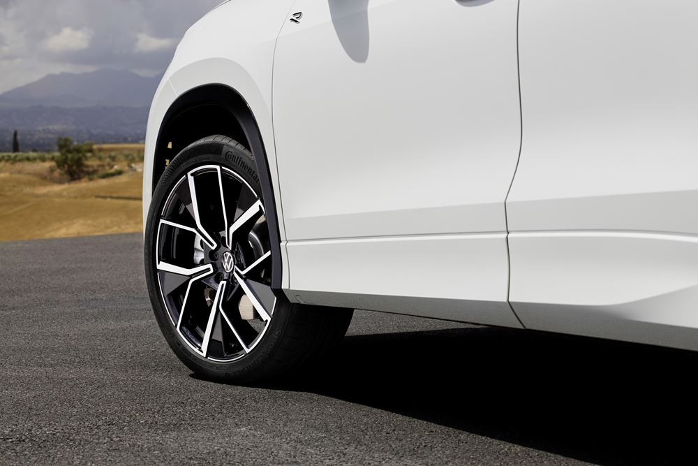 Le SUV polyvalent Volkswagen Tayron est capable d'accueillir jusqu'à sept personnes