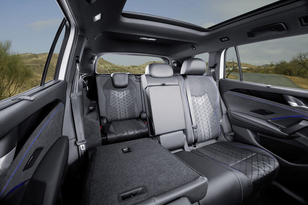Le SUV polyvalent Volkswagen Tayron est capable d'accueillir jusqu'à sept personnes