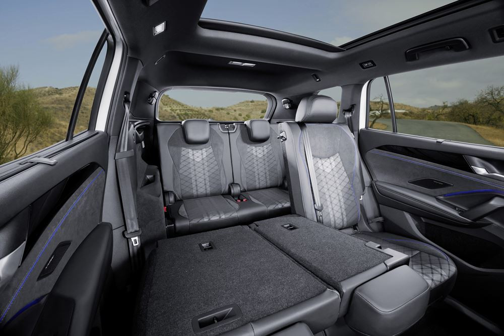 Le SUV polyvalent Volkswagen Tayron est capable d'accueillir jusqu'à sept personnes