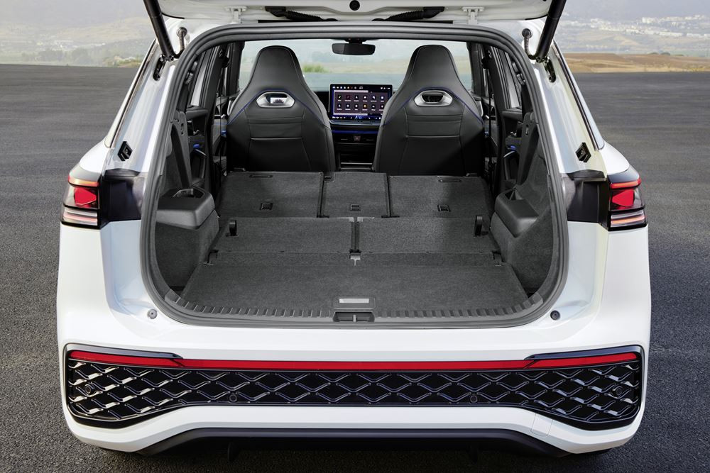 Le SUV polyvalent Volkswagen Tayron est capable d'accueillir jusqu'à sept personnes