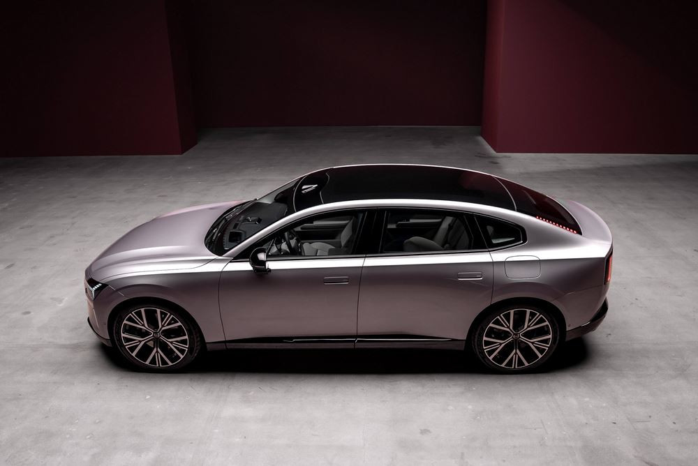 La grande routière Volvo ES90 électrique mélange les genres