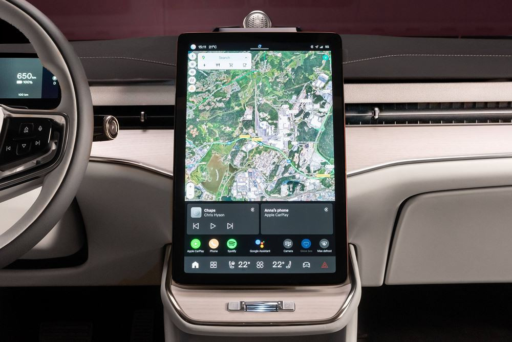 La grande routière Volvo ES90 électrique mélange les genres