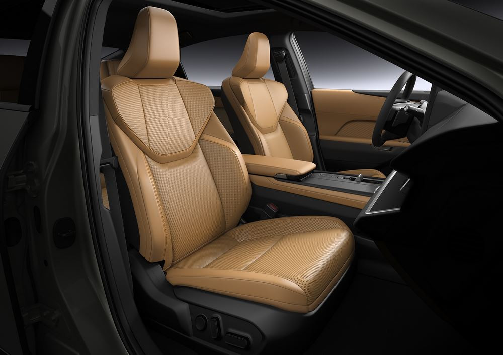 La Lexus ES de huitième génération porte à un niveau supérieur les caractéristiques de la routière japonaise