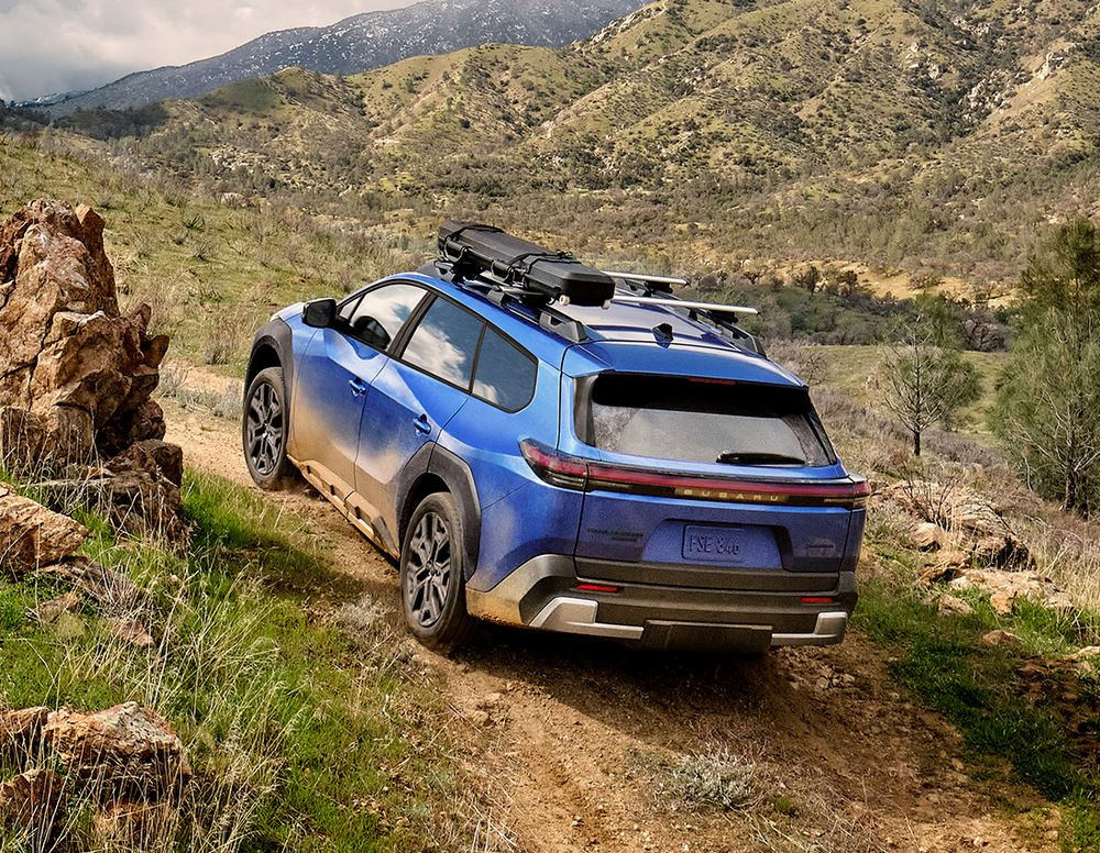 Le Subaru Trailseeker est doté de la traction intégrale symétrique Subaru avec deux moteurs électriques