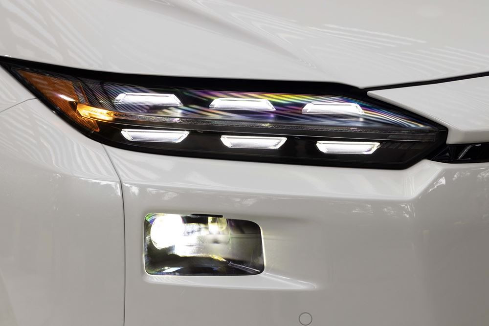 Le SUV électrique de taille intermédiaire Subaru Solterra s'offre une mise à jour
